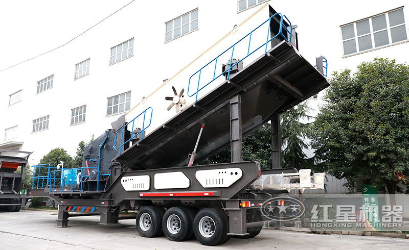 輪胎流動(dòng)制砂機(jī)：配反擊式破碎機(jī)