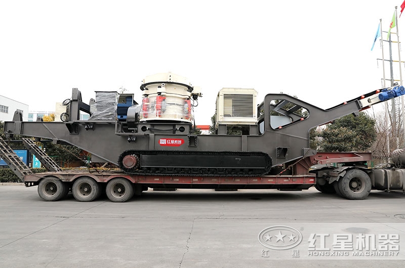 履帶液壓移動(dòng)破碎機(jī)，配圓錐破