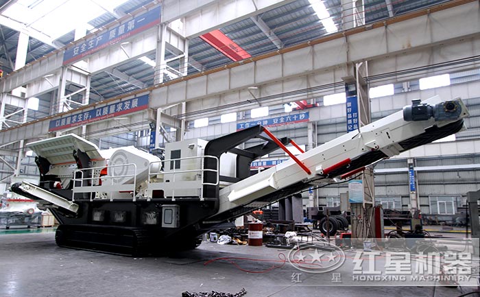 履帶移動破碎車設(shè)備實(shí)拍