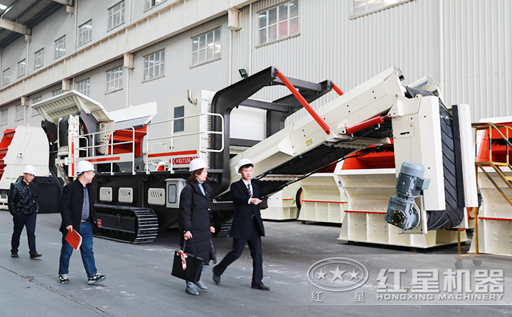 大型履帶式新型移動打沙機廠家，值得信賴