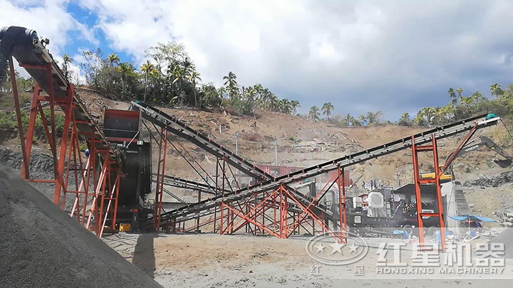 流動碎石機作業(yè)現場