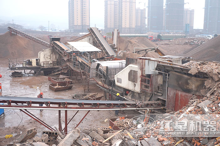 石子移動(dòng)破碎站處理建筑現(xiàn)場(chǎng)作業(yè)現(xiàn)場(chǎng)