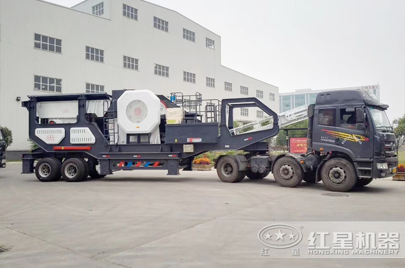 移動(dòng)式建筑垃圾破碎機(jī)發(fā)貨